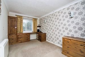 BEDROOM- click for photo gallery